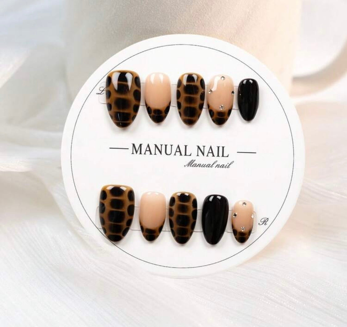 Handmade Nail Set